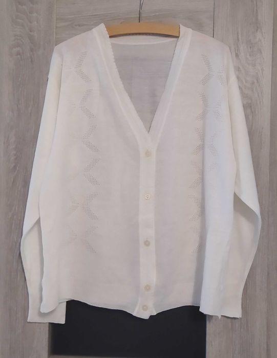 Sweter damski – ROZPINANY – biały
