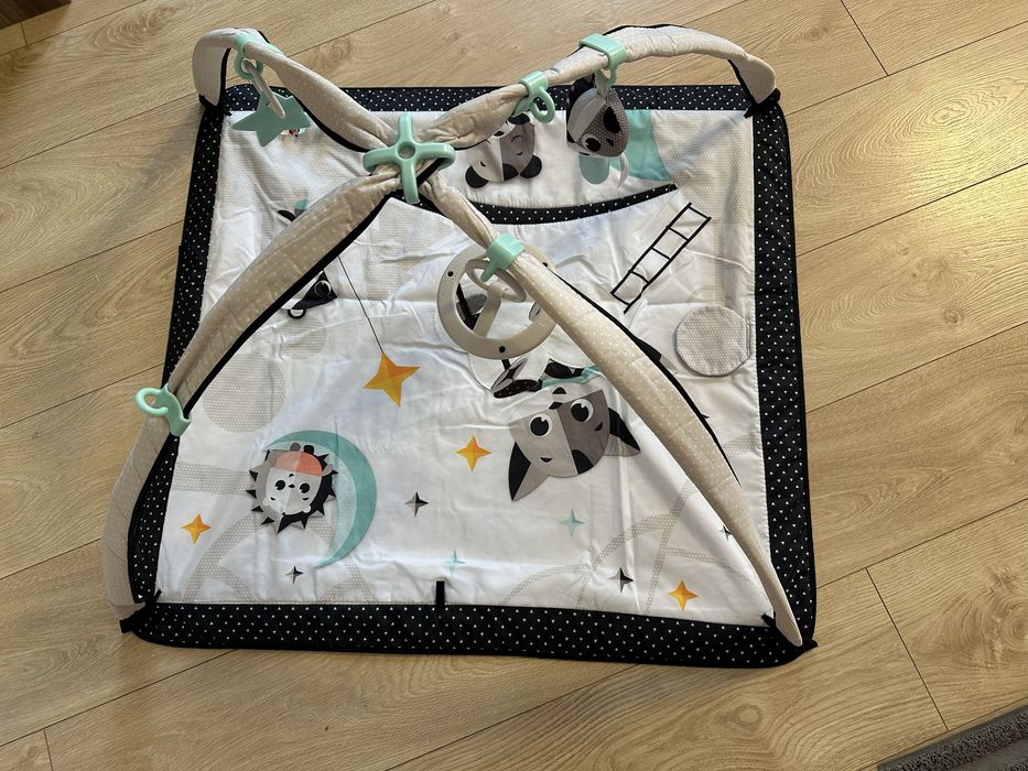 Tiny Love Mata edukacyjna Magiczna Kraina