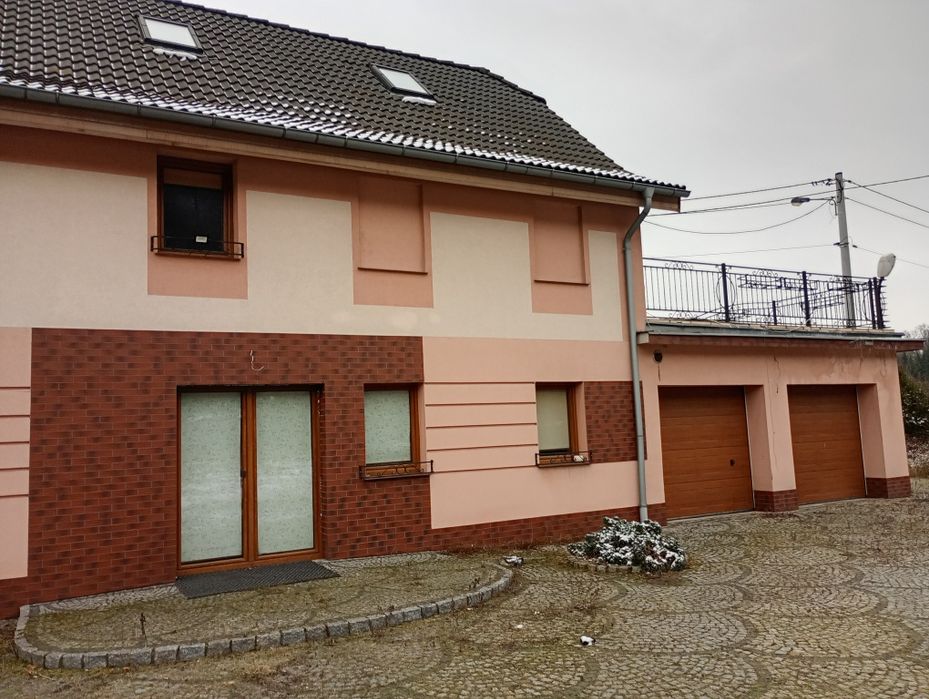 Dom garaże warsztat działka magazyn