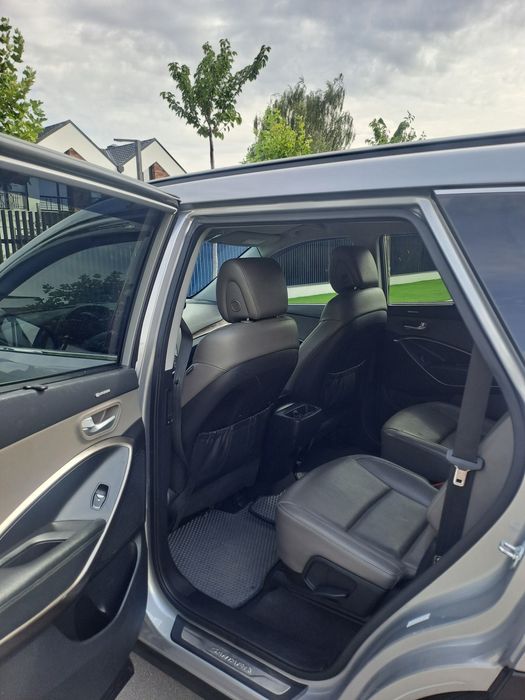 Продам гарне авто Hyundai Santa FE