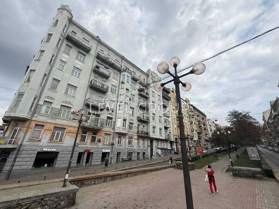 Офіс S=98 кв.м. центр метро Палац Спорту Гулівер