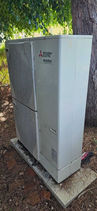 Conjunto Bomba de calor Mítsubishi AQS e depositos