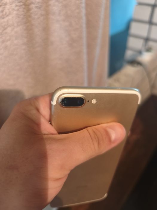 iPhone 7+ стан не ідеальний