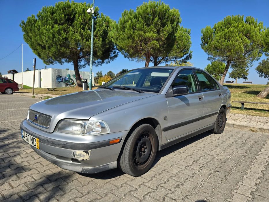 Volvo S40