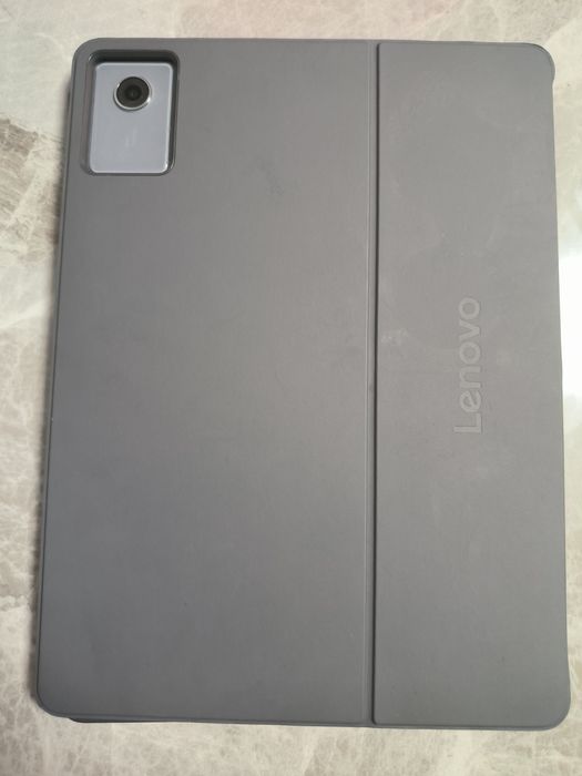 Продам планшет на гарантии Lenovo