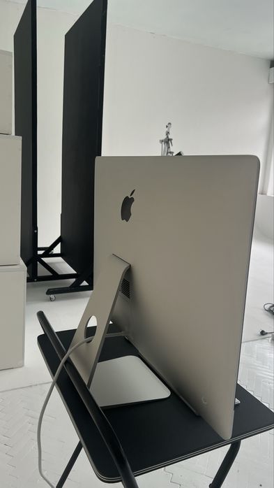 Моноблок iMac 2015 (A1419) 27ʼ 5K Corei5 6500/16Gb/Radeon R9 M380 2Gb