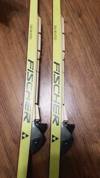 Narty biegowe z łuską Fischer XC Superlight 200cm