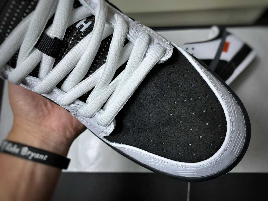 Dunk Low Tighbooth Nike Sb