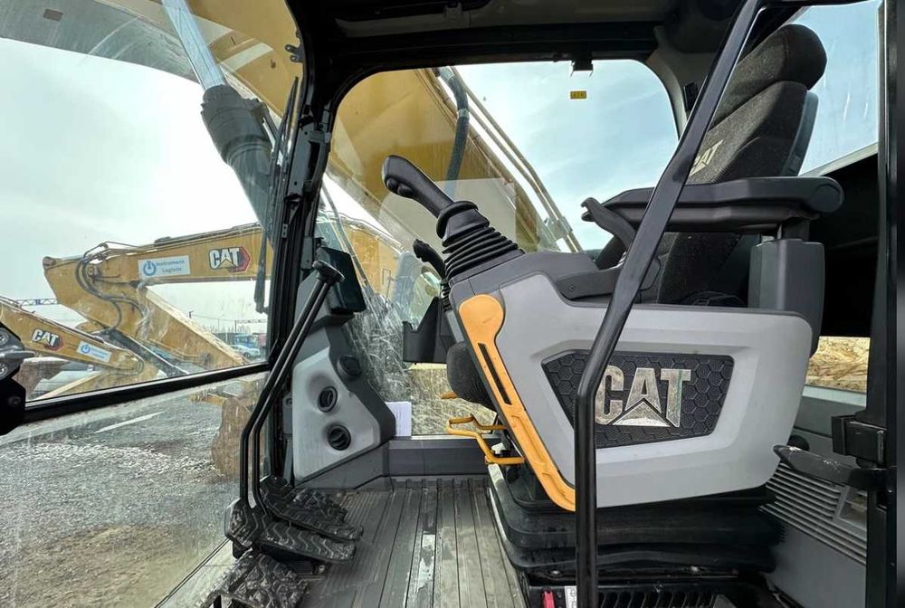 Caterpillar Caterpillar 330