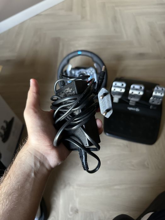 Kierownica Logitech g29