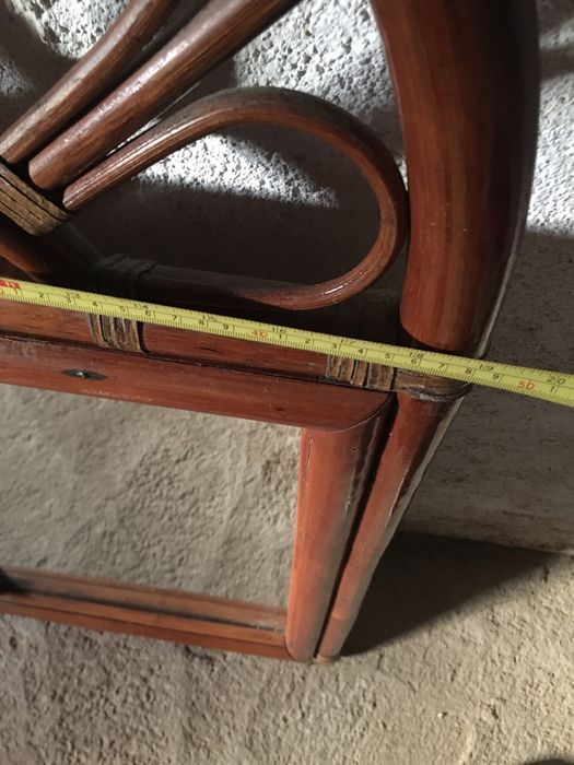 Mesa meia lua e espelho respectivo