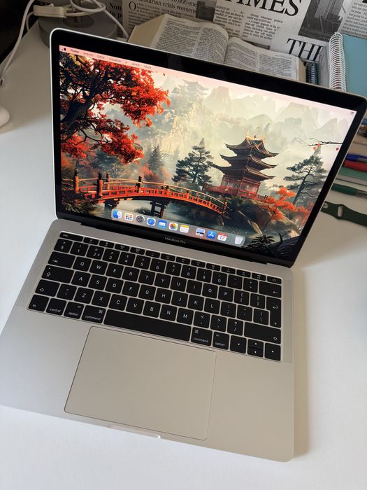 Macbook pro semi novo