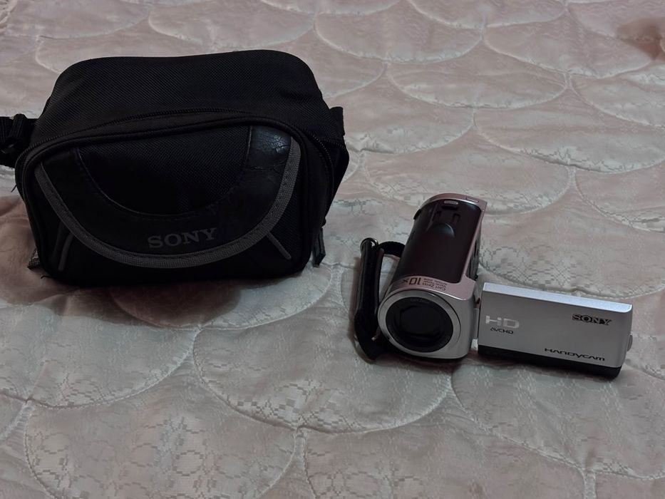 Sony Honeycam HDR105