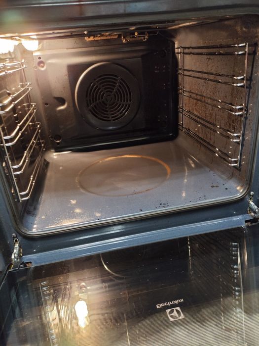 Духова шафа Electrolux ЕОВ 53434/93434