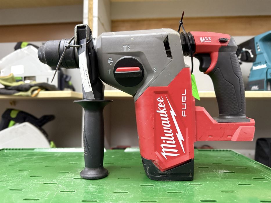 Młotowiertarja Milwaukee M18FHX używana sprawna 2025 rok