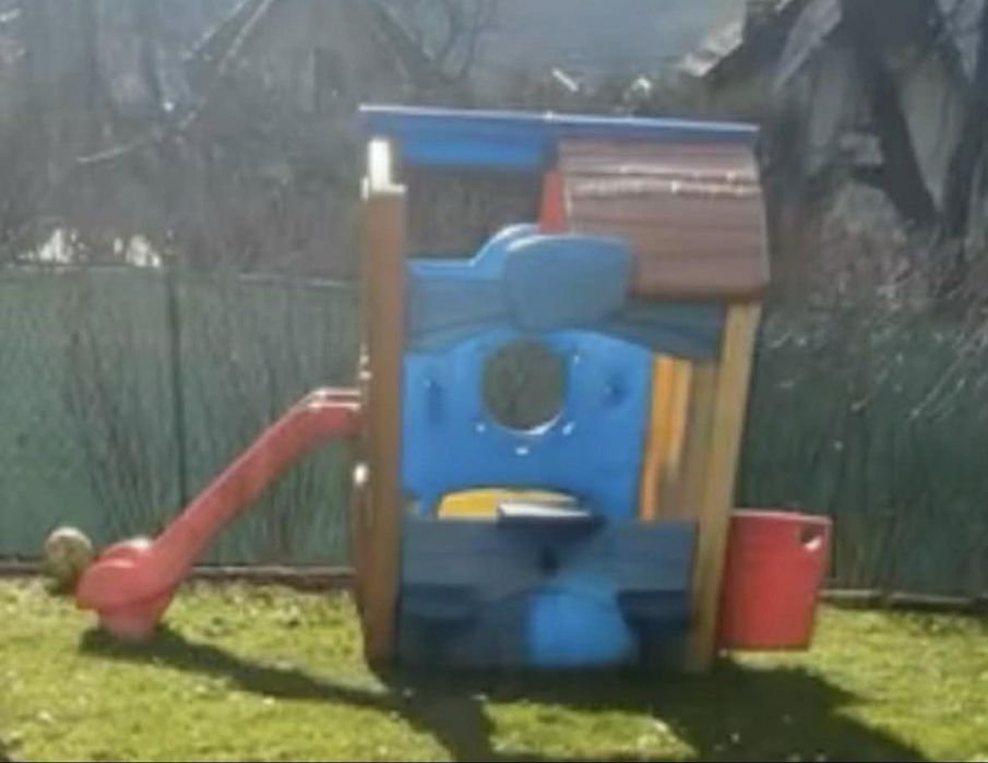 domek dla dzieci Little Tikes plus gratis piaskownica(do odmalowania)