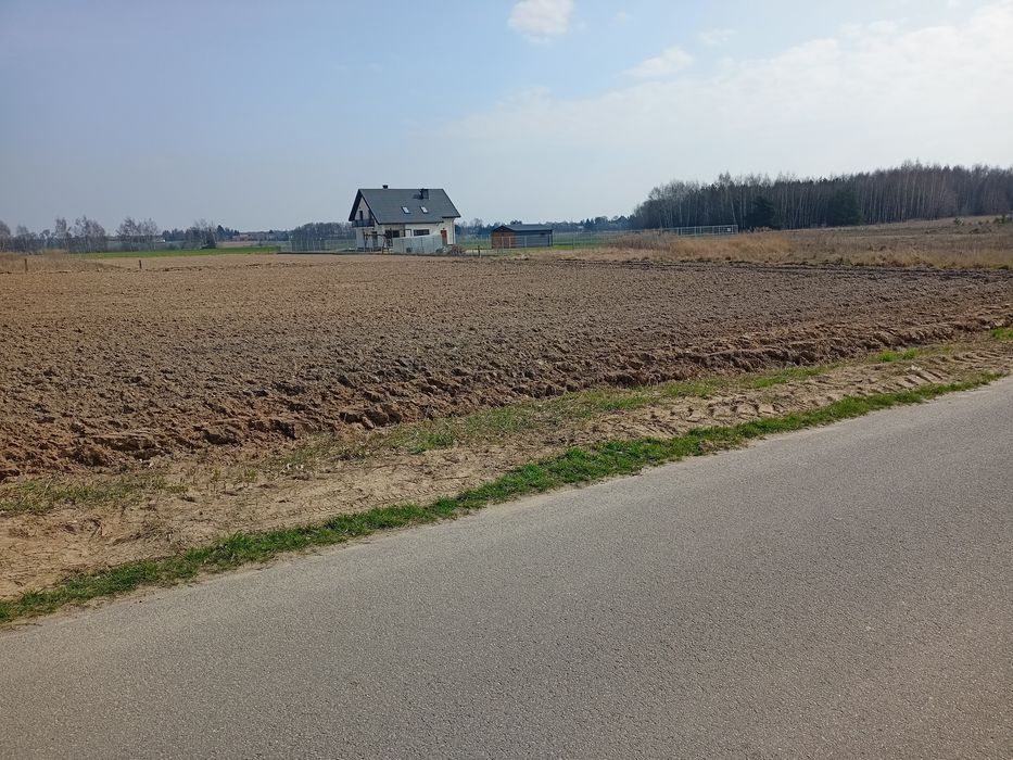 Sprzedam działkę budowlaną