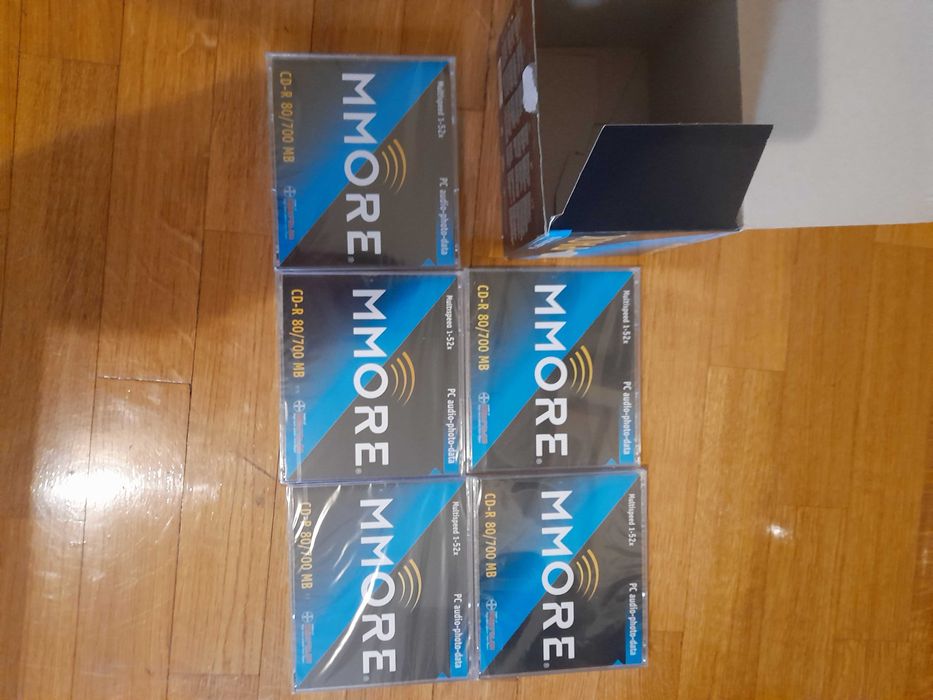 Cassetes e Cds Selados