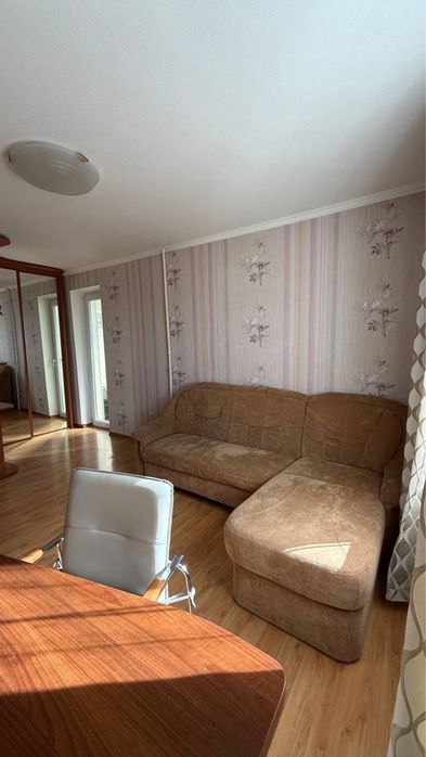 Продам квартиру на пр. Поля (Кірова) 3х кімнатна, ваучер