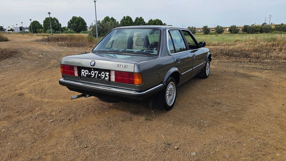 BMW E30 316 1987