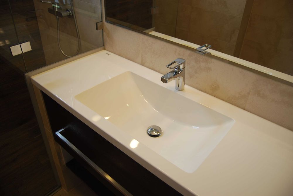 Умывальник со столешницей над стиральной машиной изготовление на заказ