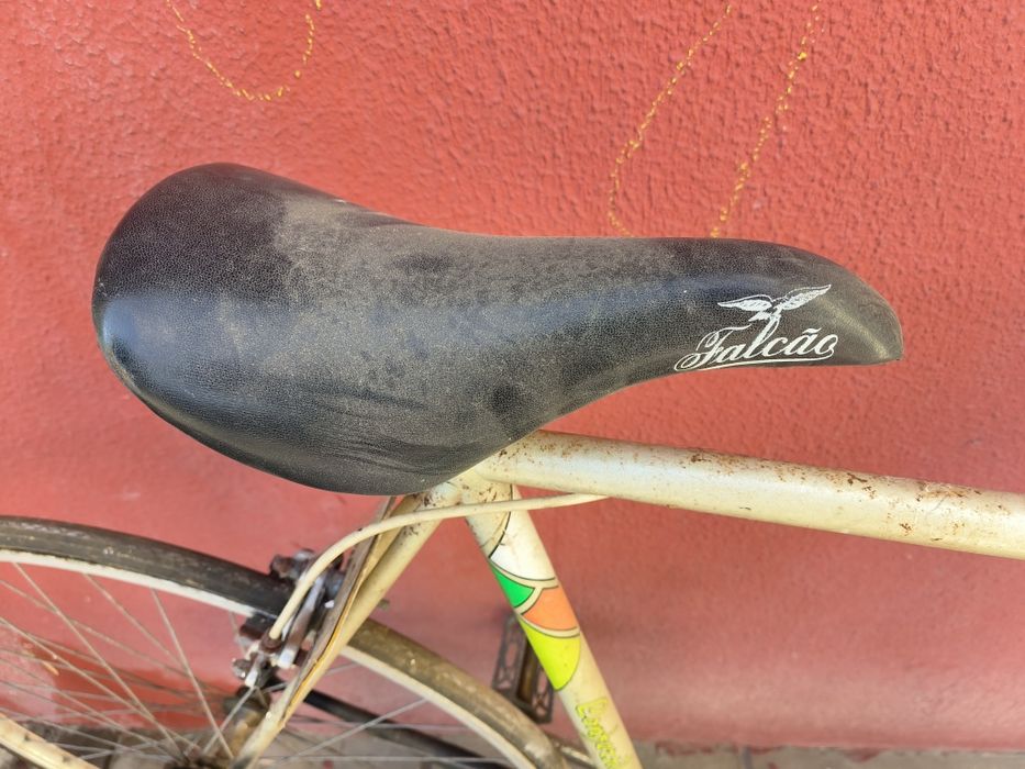 Bicicleta confersil para restaurar