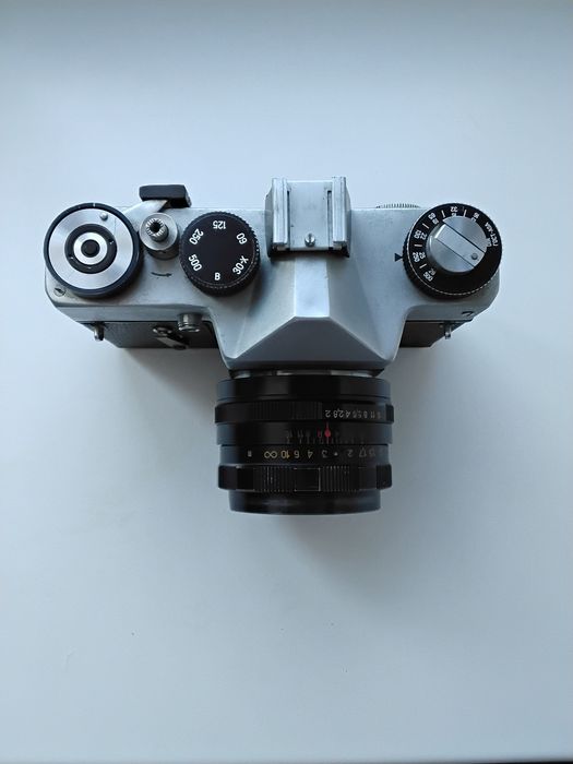Продам фотоапарат Зеніт TTL