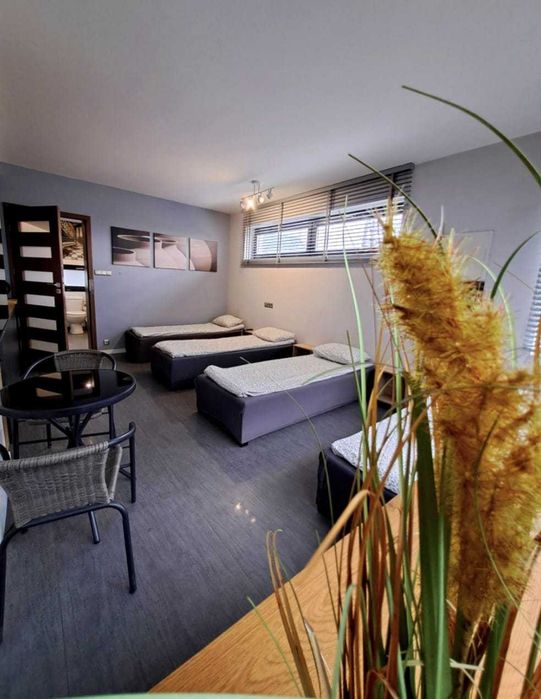 Apartament typu studio dla 4 osób PIANO kwatery pracownicze, noclegi