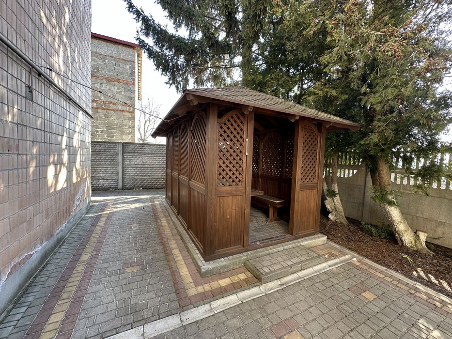 Здається в оренду виробниче приміщення.