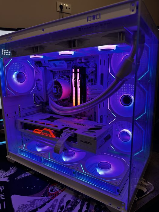 PC Gaming RX 7800 XT 16GB - Ryzen 7 7800X3D