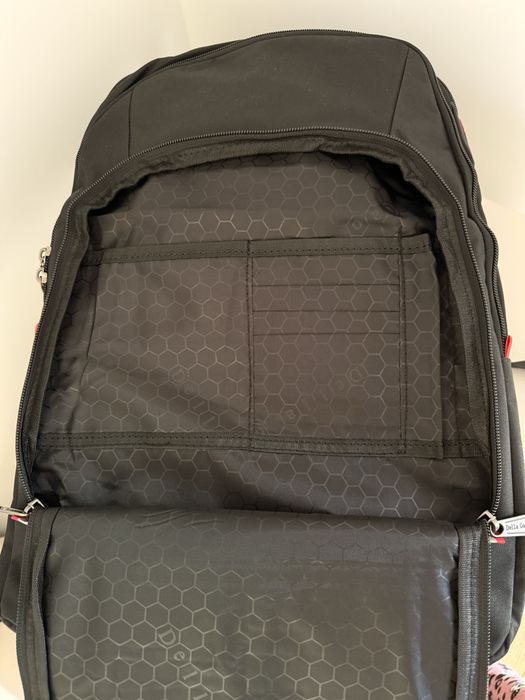 Duży Plecak Miejski Della Gao  na Laptopa 15.6