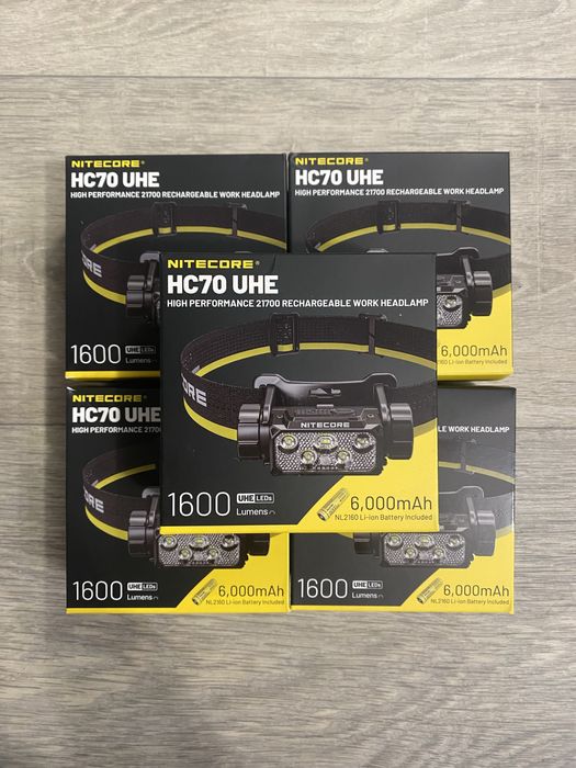 Налобний ліхтар Nitecore HC70 UHE  з акумулятором та кейсом
