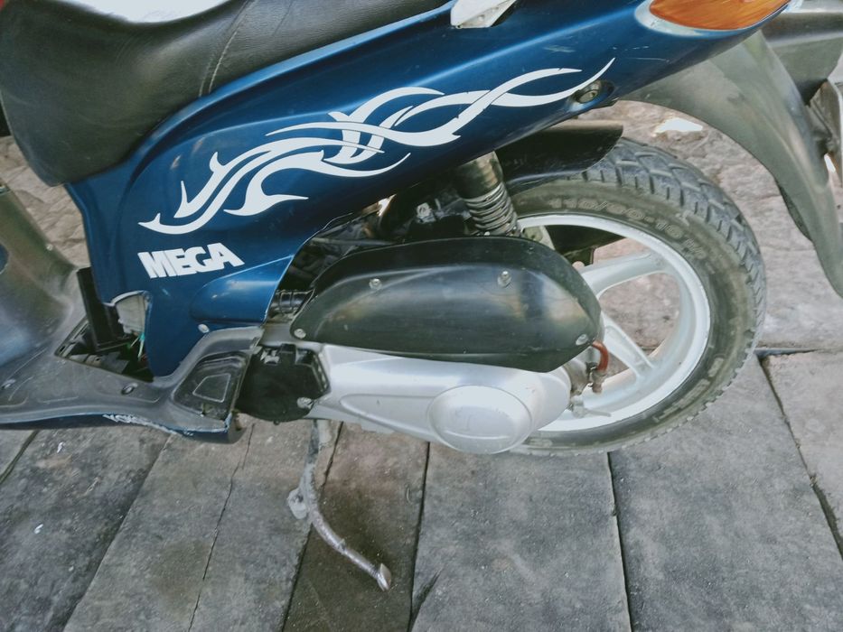 Скутер honda sh150