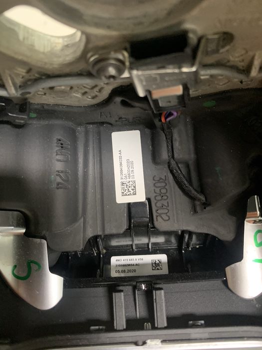 Кермо Audi E tron