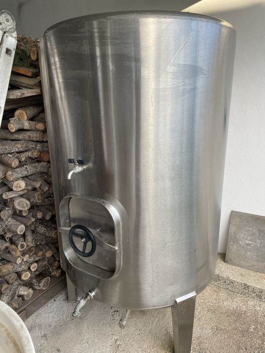 Cuba para vinho 750 Litros de aço inox 316
