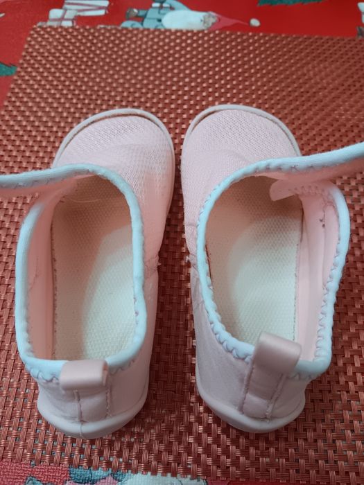 Sapatilhas de Ginástica Rosa, Decathlon