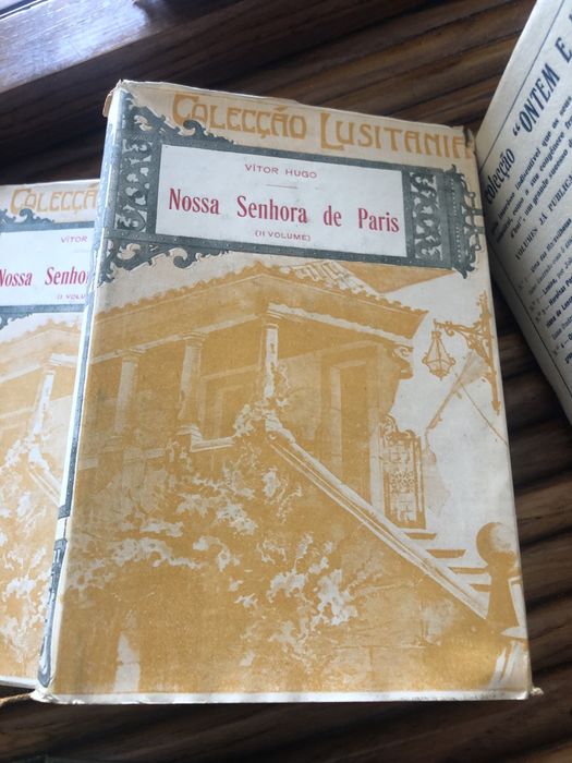 Varios livros de Vitor Hugo antigos
