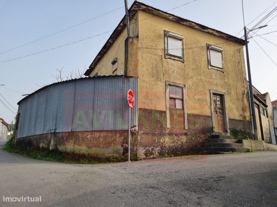Casa Antiga C Terreno - Lobão