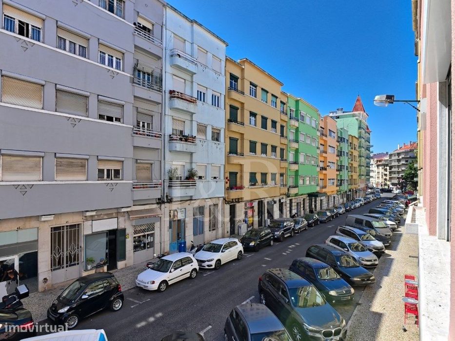 Apartamento T0 com terraço, em Arroios, Lisboa