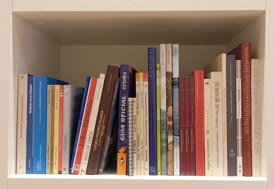 History Books of Portugal / World