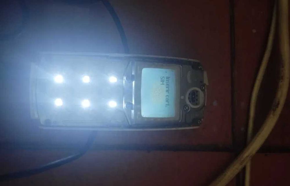 Nokia  2100 a funcionar