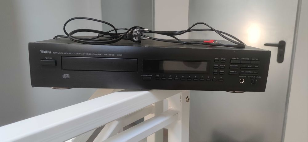 Yamaha CDX-550E Odtwarzacz CD