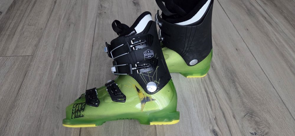 Buty narciarskie ATOMIC WAYMAKER JR R3  25-25,5