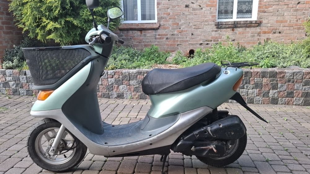 Продам скутер honda dio af34 з корзиною