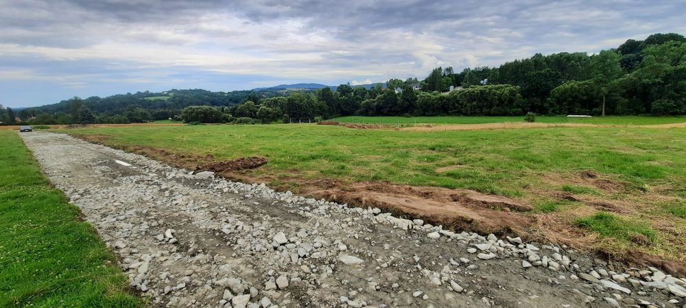 Działka budowlana w łapanowie 9ar