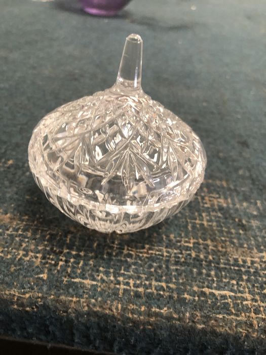 Various glass items426579562354462726