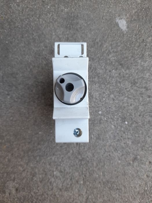 Держатель предохранителей