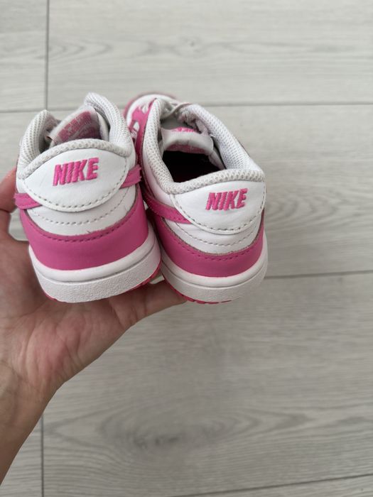 Кросівки Nike розмір 26-27