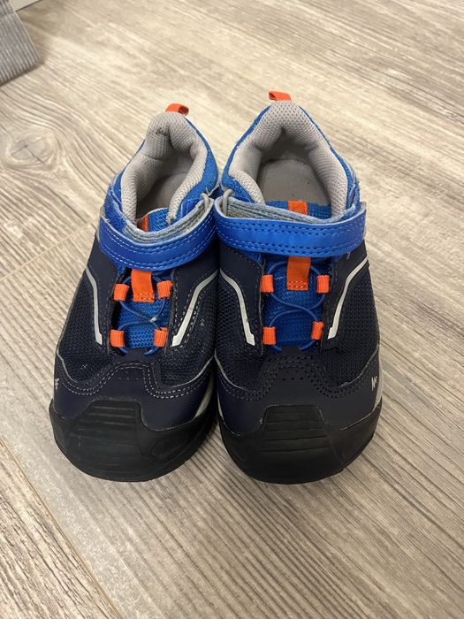 Полуботинки , красовки Quechua