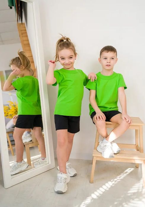 Однотонні дитячі футболки білі, жовті, сині, блакитні, кольорові